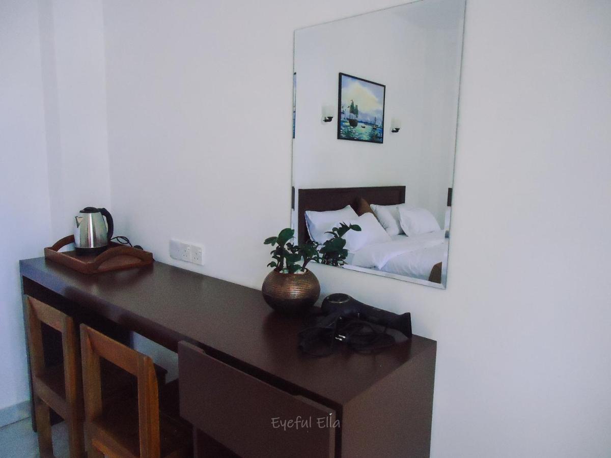 Eyeful Ella Hotel Kültér fotó